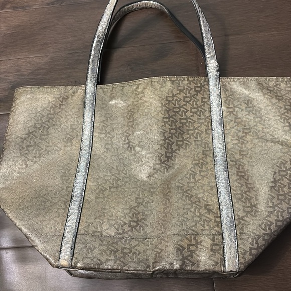 Dkny silver and brown/gold large tote bag/ handbag - Picture 9 of 9
